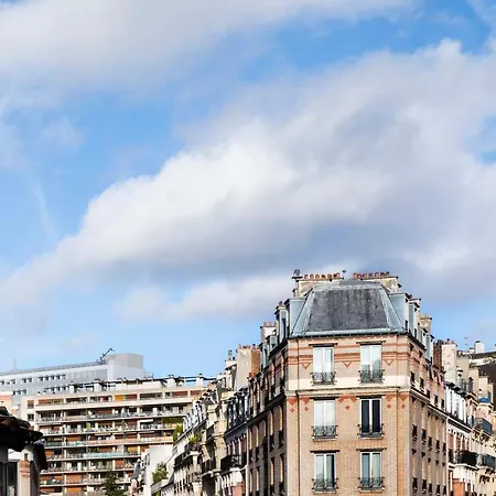 Eiffel Saint Charles 3* Parigi