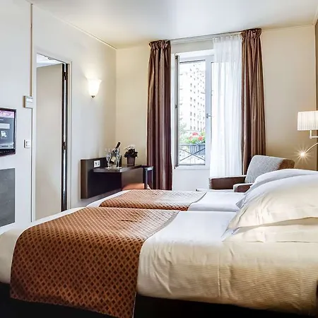 Eiffel Saint Charles 3* Parigi