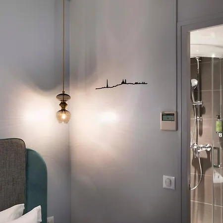 Eiffel Saint Charles 3* Parigi