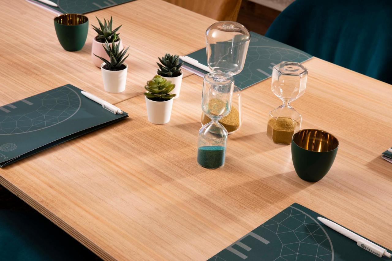 Hotel Eiffel Saint Charles 3*