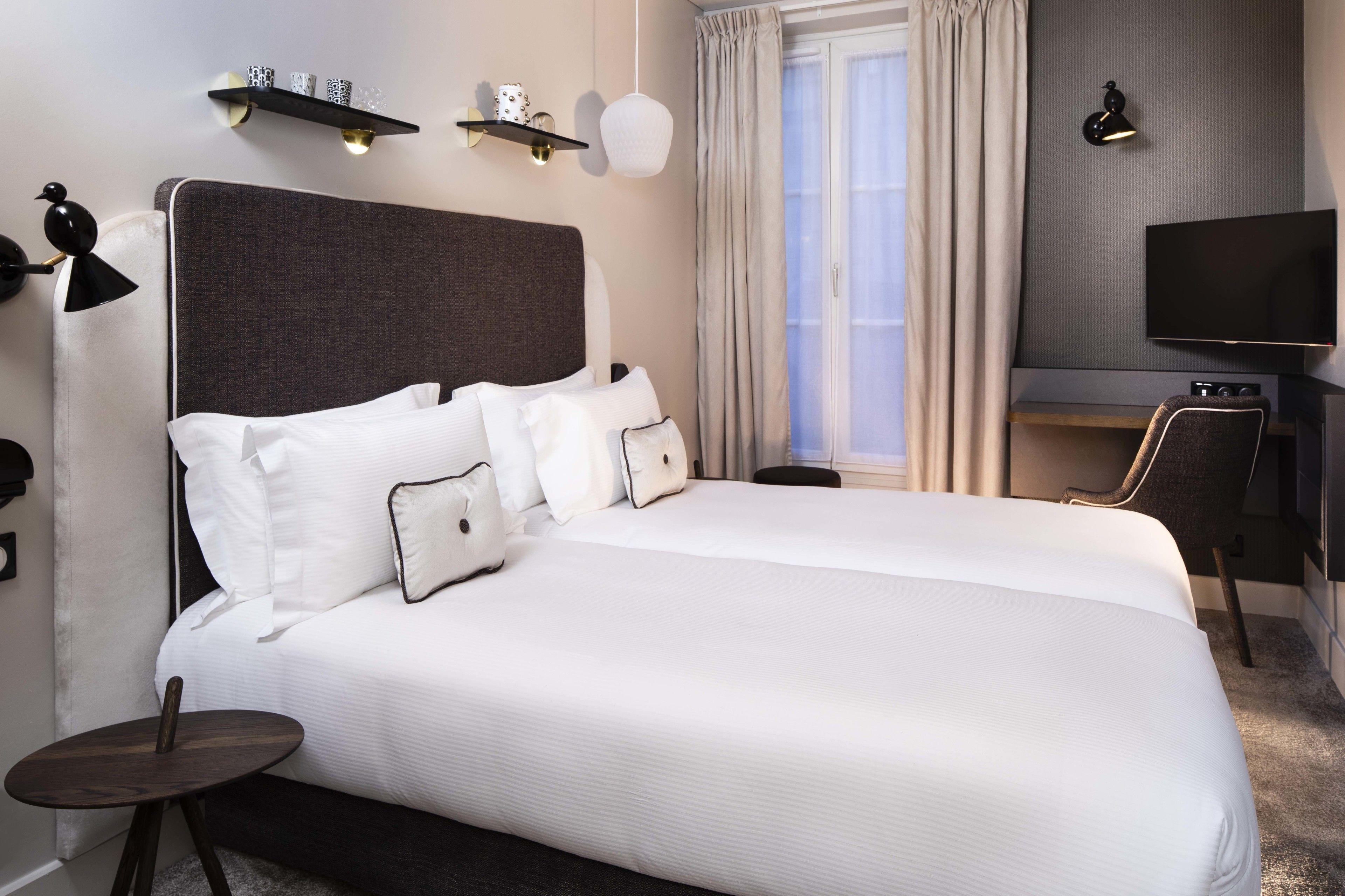 Hotel Eiffel Saint Charles 3*