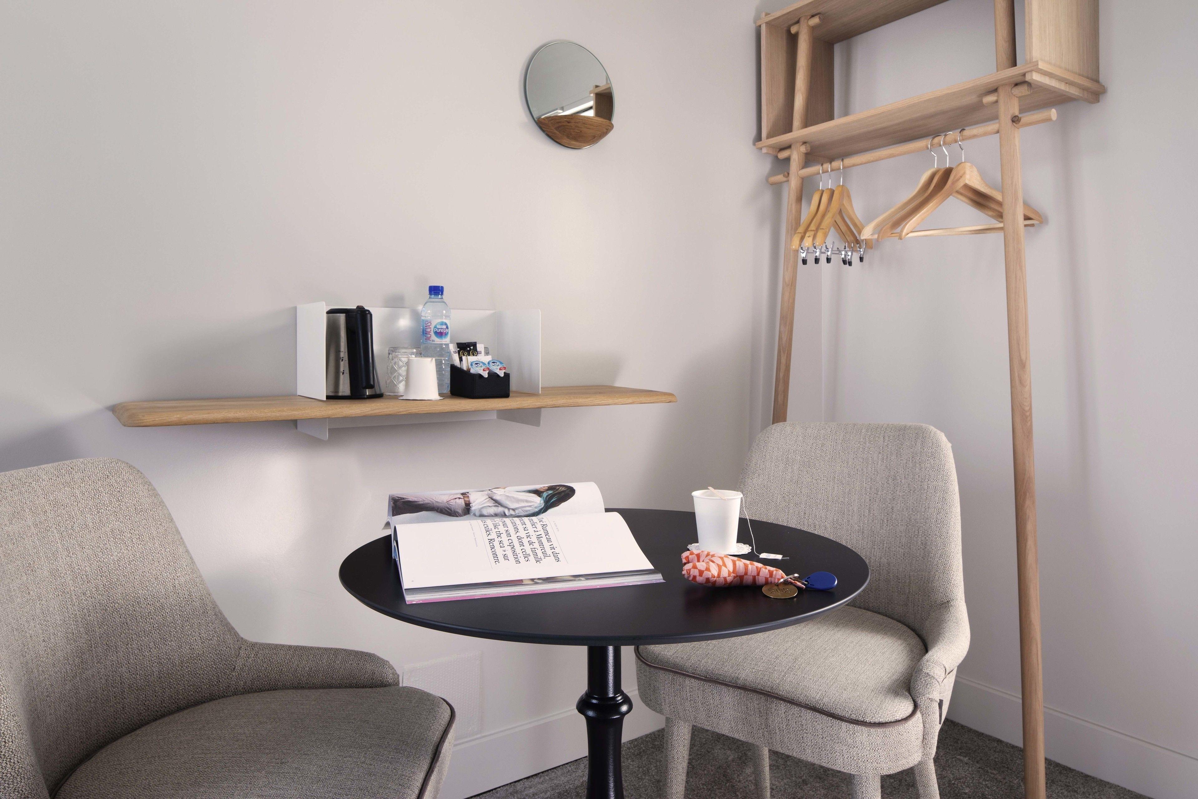 Hotel Eiffel Saint Charles