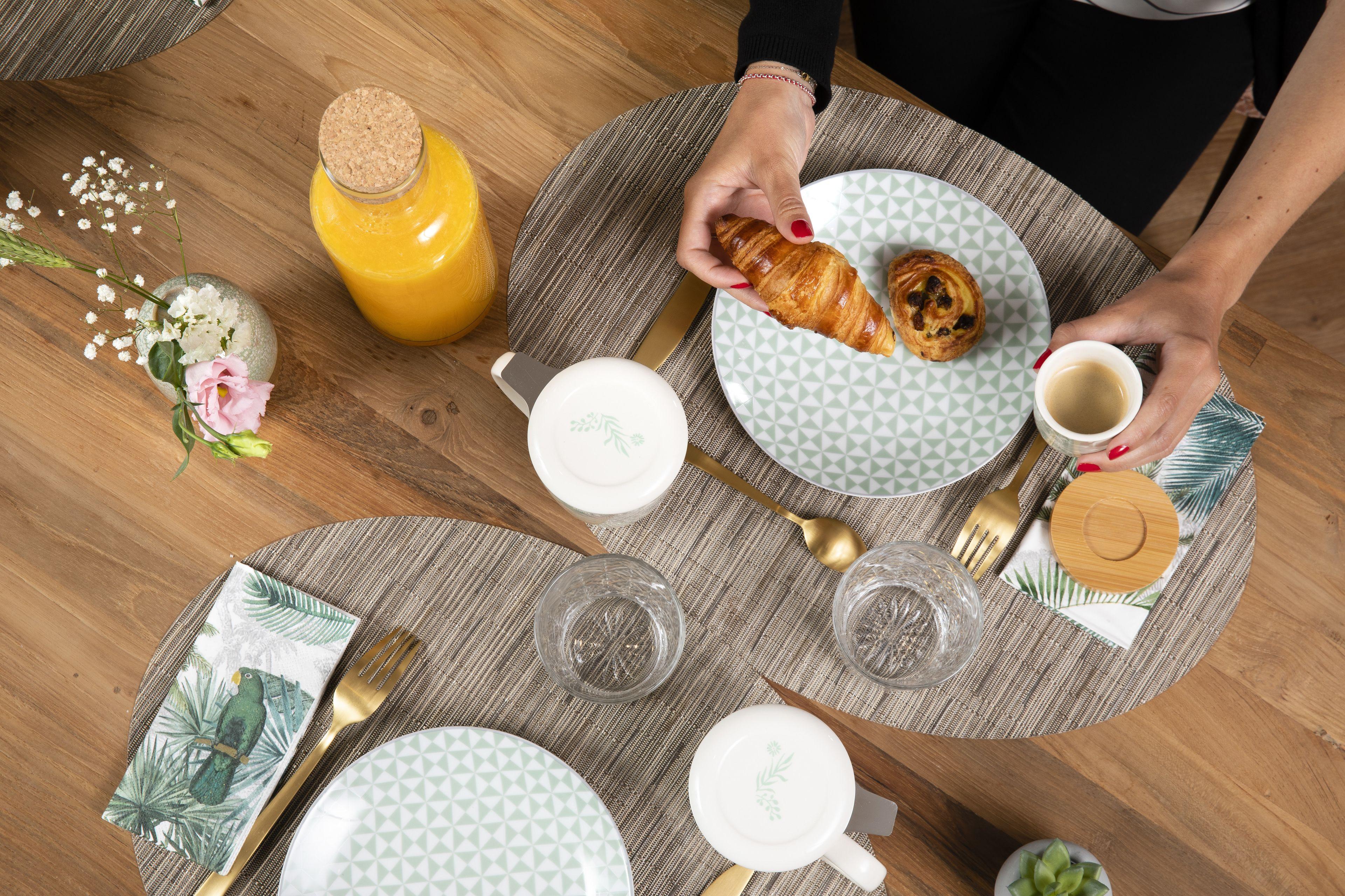 Hotel Eiffel Saint Charles