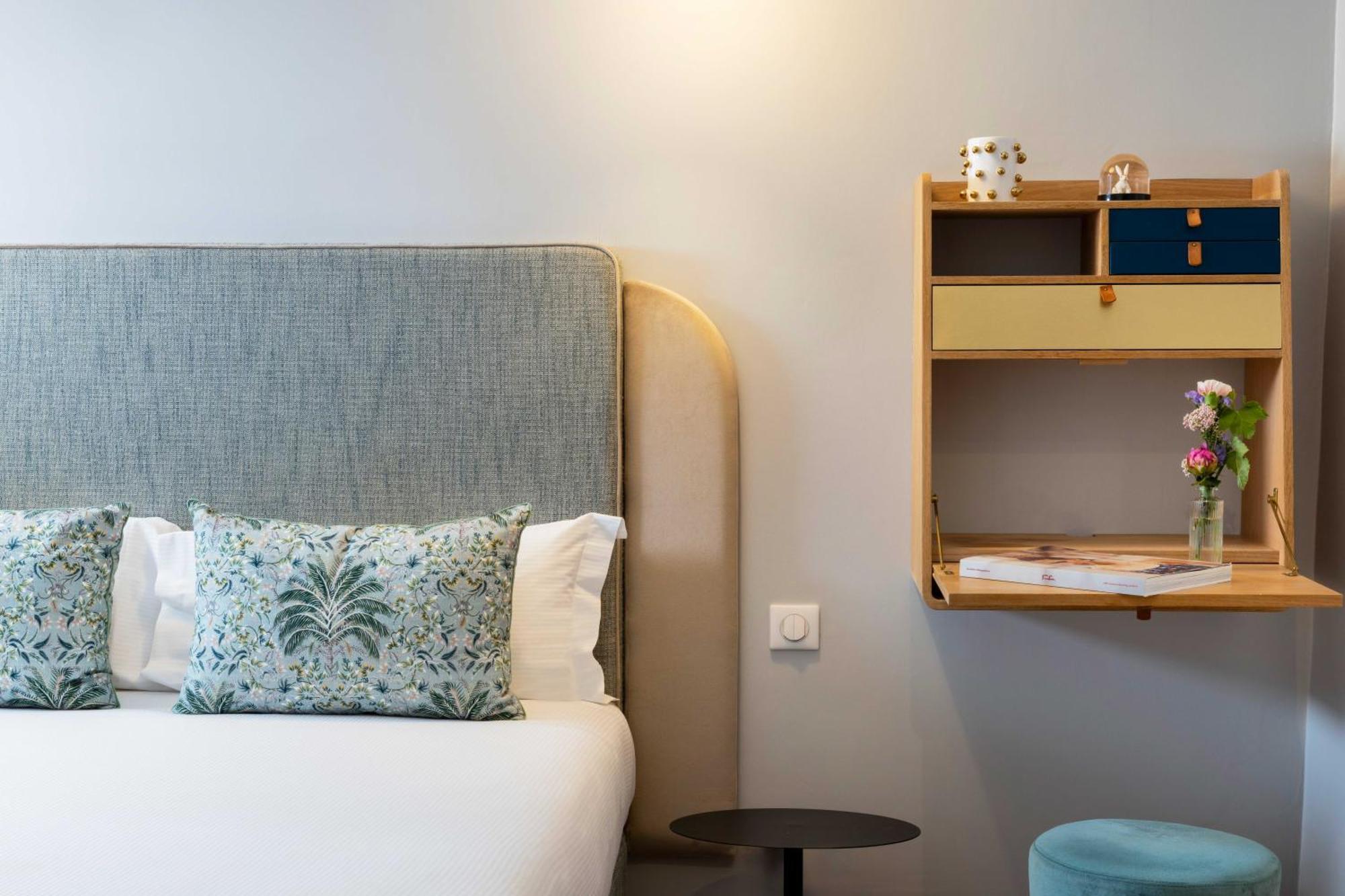 Hotel Eiffel Saint Charles 3*