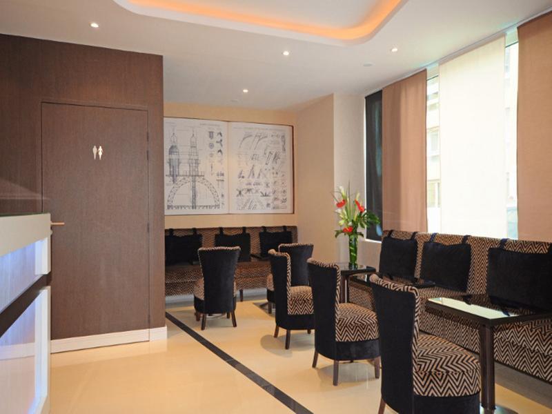 Eiffel Saint Charles Hotel 3*