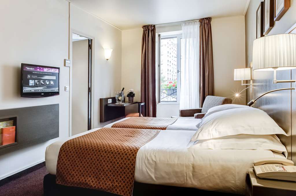 Eiffel Saint Charles 3* Paris