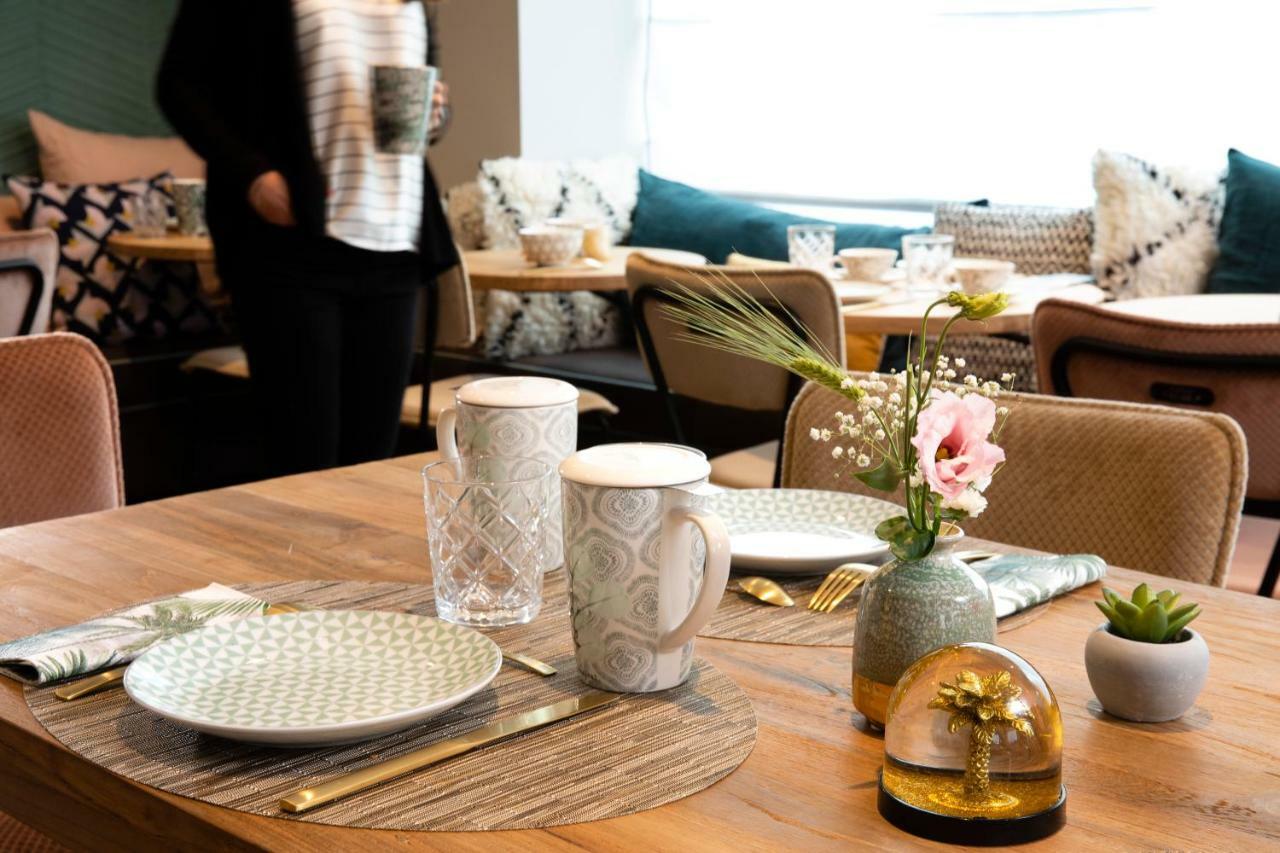 Eiffel Saint Charles Hotel 3*